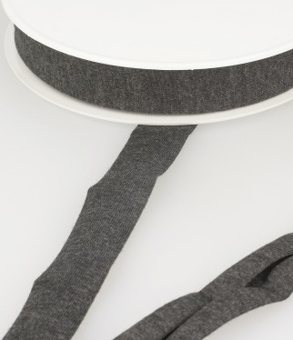 Erweiterbarer Jersey Schraegband